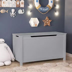 Cesta portagiochi in legno in stile moderno per bambini, con coperchio incernierato di sicurezza, adatta a bambini dai 2 anni in su (grigio)