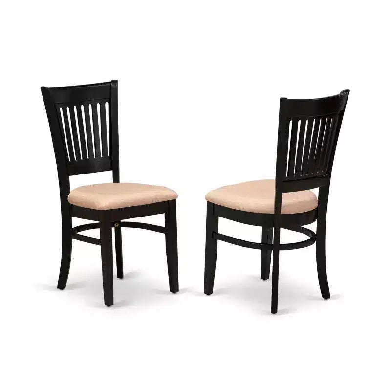 Tavolo da pranzo rettangolare a 7 pezzi con piano in legno massello nero e 6 sedie con schienale a doghe a farfalla