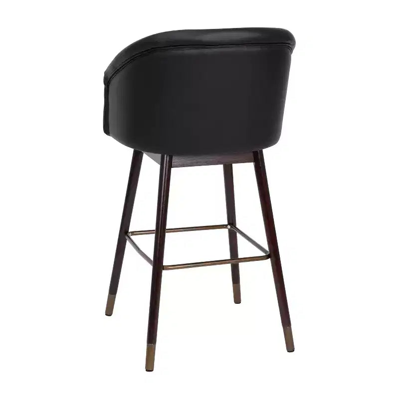 Sgabello da bar moderno Margo di grado commerciale con schienale medio, gambe in legno di faggio e schienale curvo